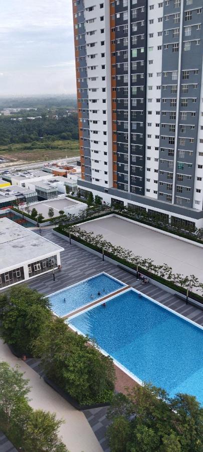 Mqa Roomstay Sepang Exterior photo